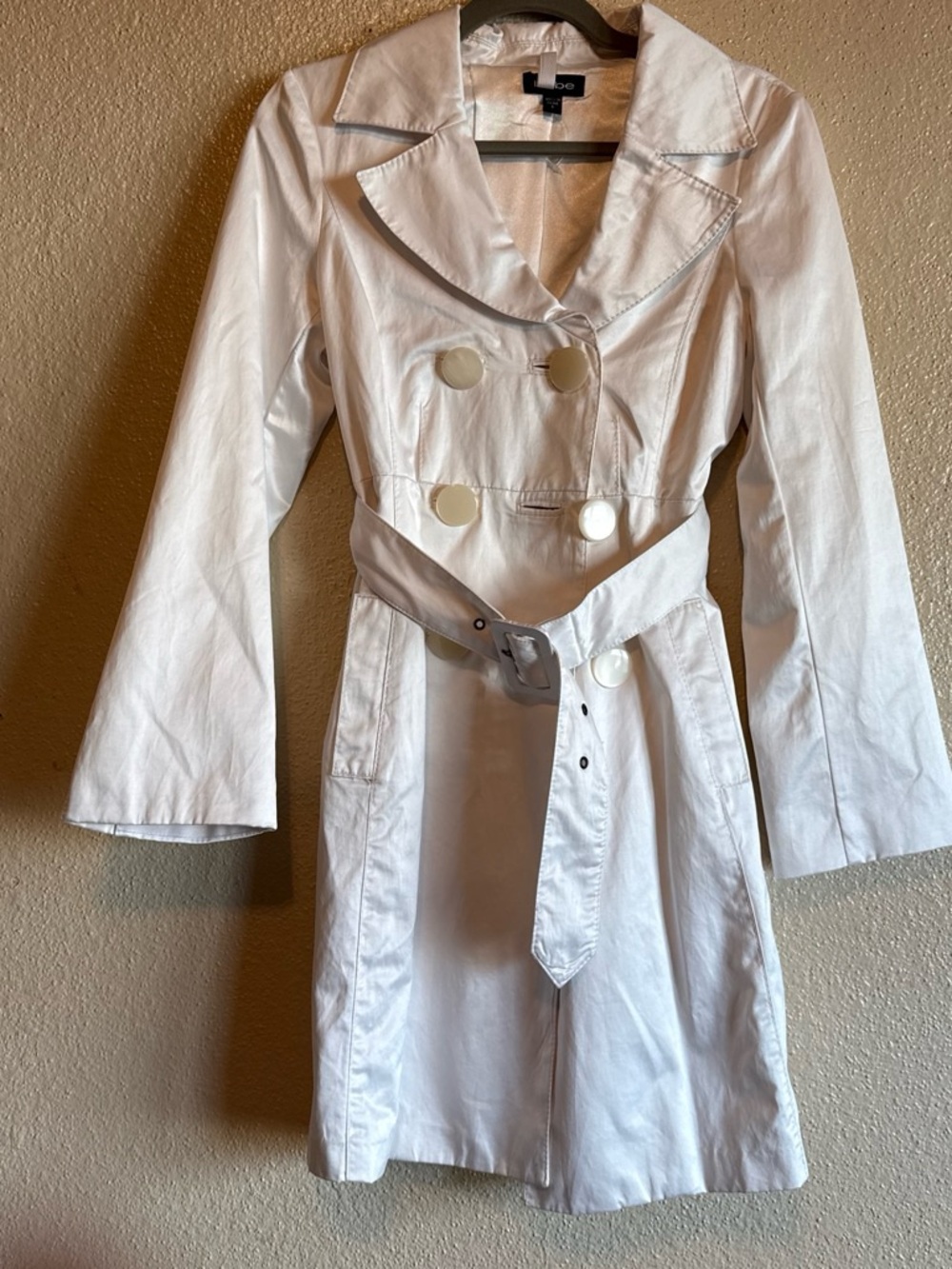bebe Y2K White Belted Trench Coat Size S Never Worn